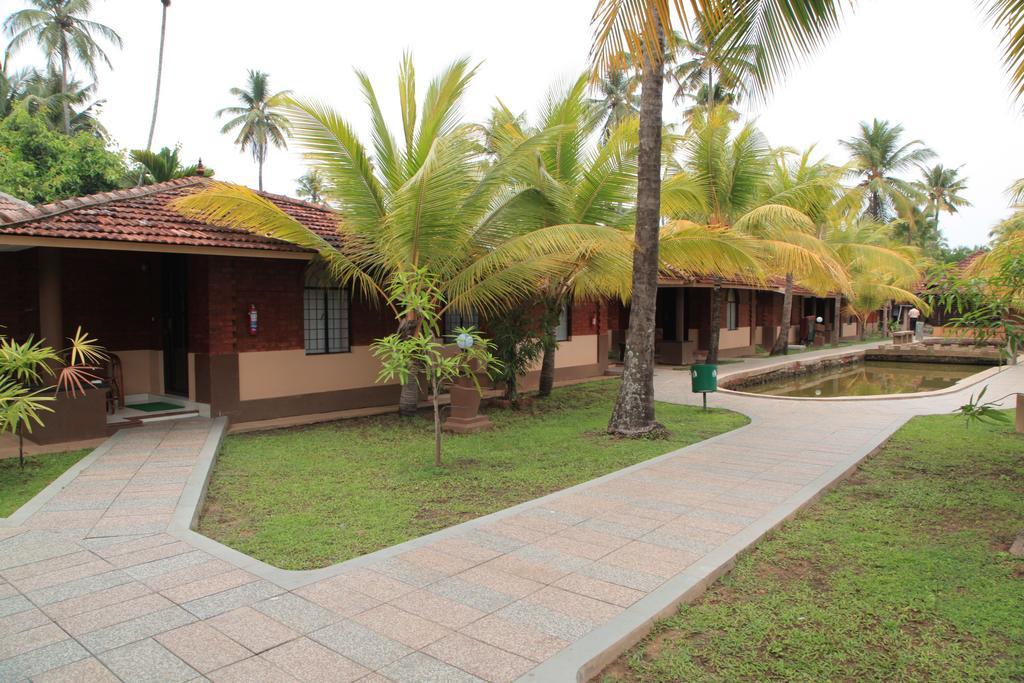 Cherai Beach Resorts Exterior foto